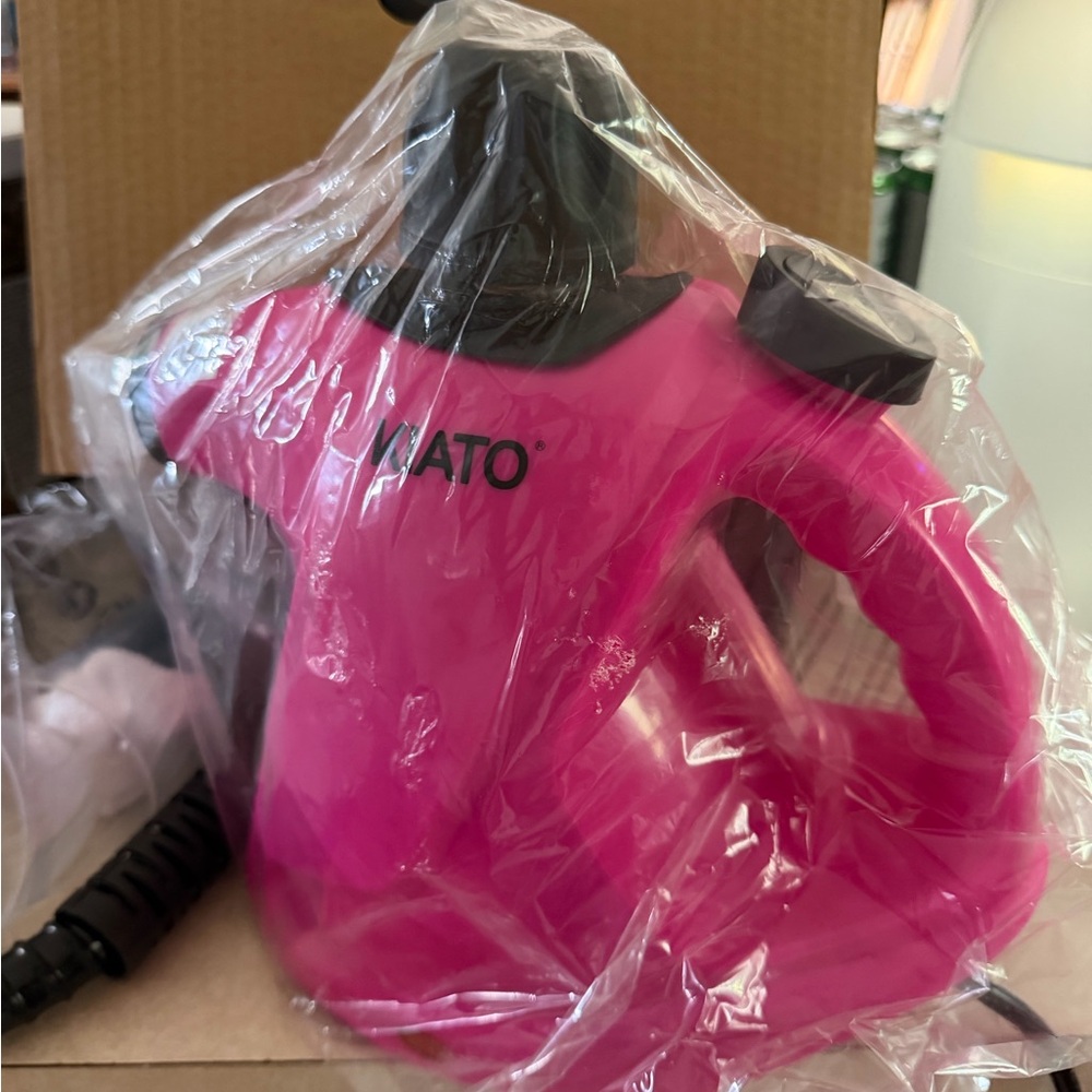 Pink Handheld Steamer